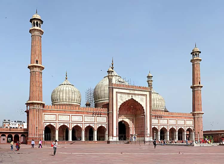 Jama Masjid - Tourist Attractions in India