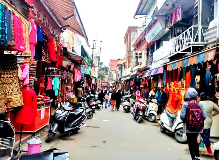 Paltan Bazar Dehradun